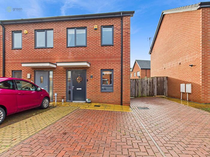 2 Bedroom Semi Detached House For Sale In Cincinnati Drive, Erdington, Birmingham, B24