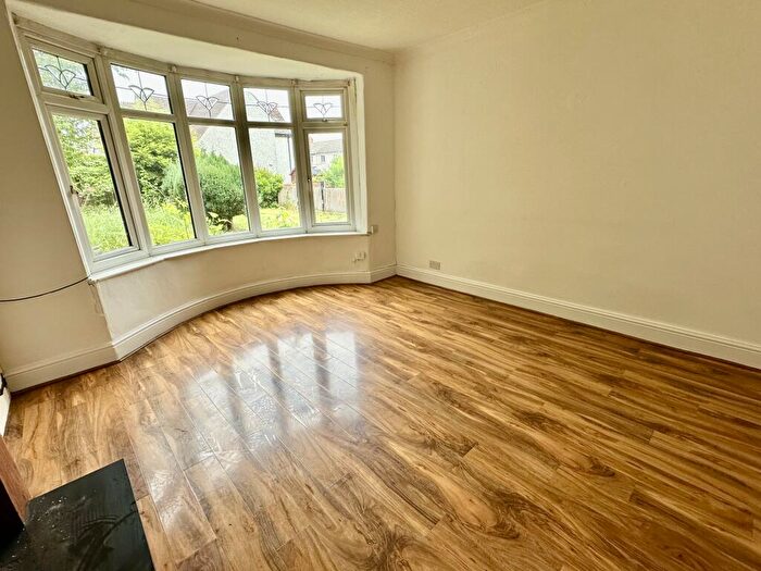 2 Bedroom House To Rent In Millcroft, Stainforth, Doncaster, DN7