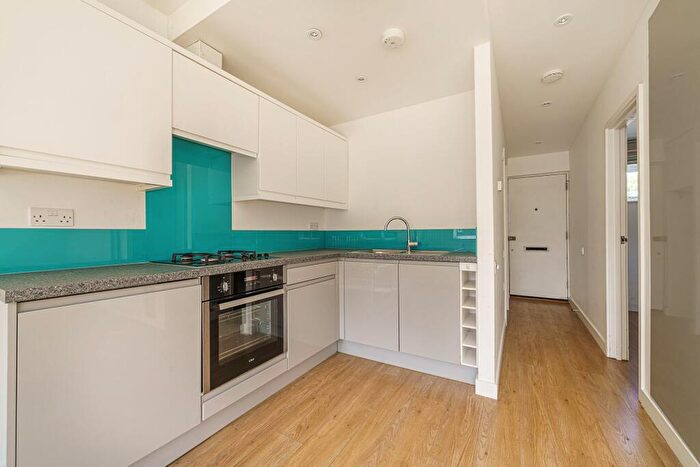1 Bedroom Flat To Rent In Rectory Green, Beckenham, BR3