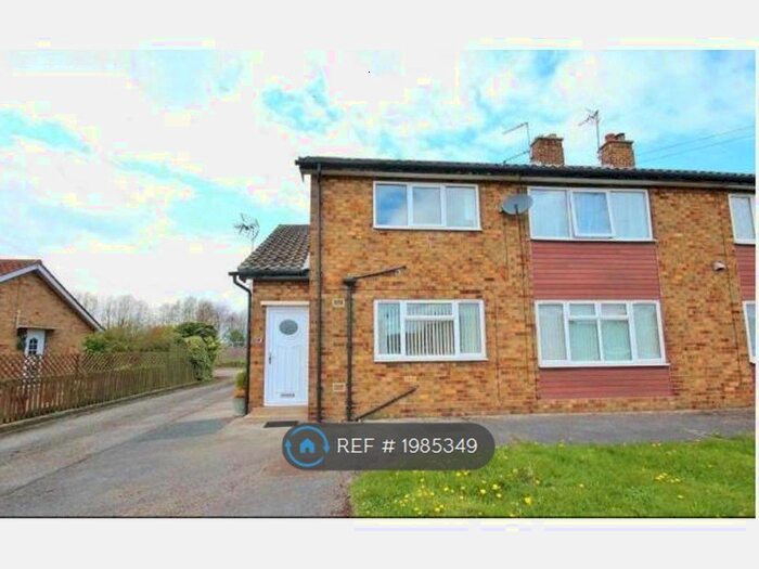 2 Bedroom Flat To Rent In Barlby, Barlby, Selby, YO8