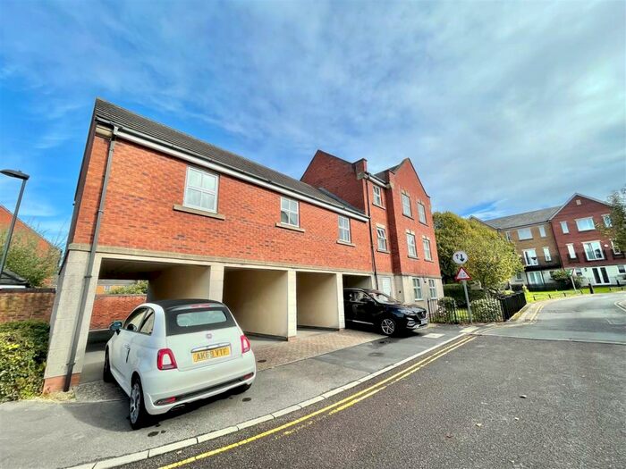 2 Bedroom Flat To Rent In Paxton, Stoke Park, Bristol, BS16