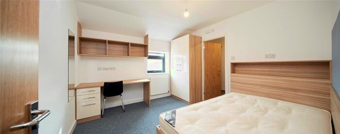 12 Bedroom Flat To Rent In Wellingborough Road, Northampton, NN1