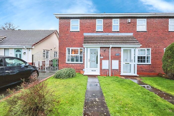 2 Bedroom End Of Terrace House For Sale In Gunstock Close, Sutton Coldfield, Birmingham, B74