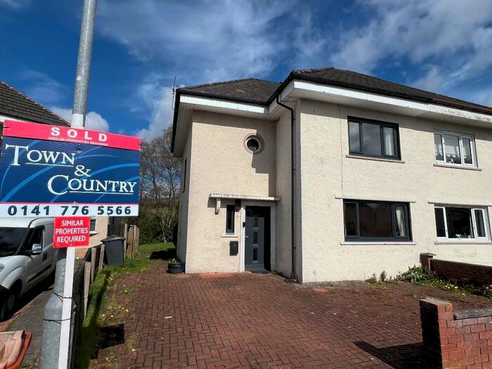 3 Bedroom Semi-Detached House For Sale In Kincaid Drive, Lennoxtown, G66