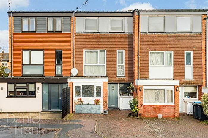 3 Bedroom Terraced House For Sale In Church Close, Loughton, IG10