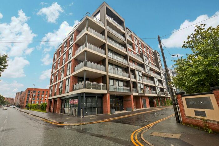 2 Bedroom Flat To Rent In Bridgewater Gate, Woden Street, Salford, Manchester, M5