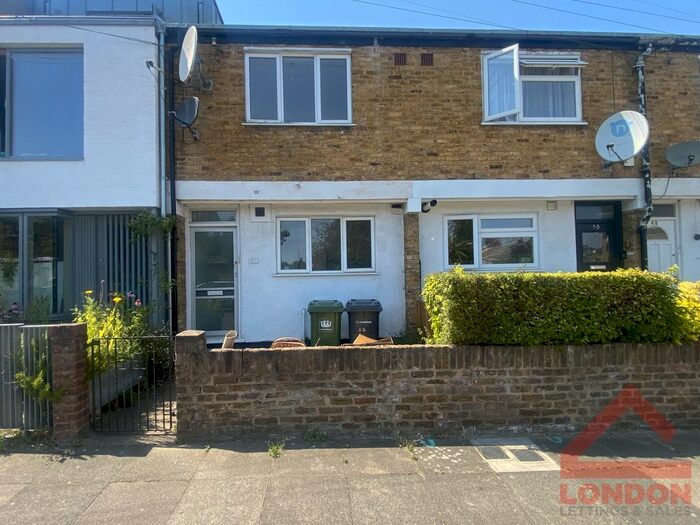 2 Bedroom Terraced House To Rent In Howson Road, London, SE4