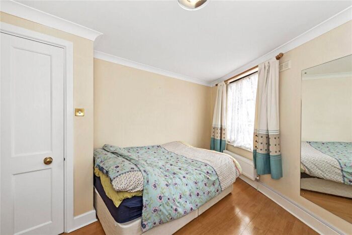 2 Bedroom Apartment For Sale In Tower Bridge Wharf, St. Katharines Way, London, E1W