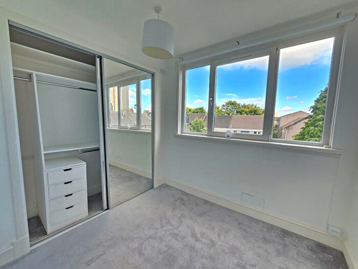1 Bedroom Flat For Sale In South Mount Street, Rosemount, Aberdeen, AB25