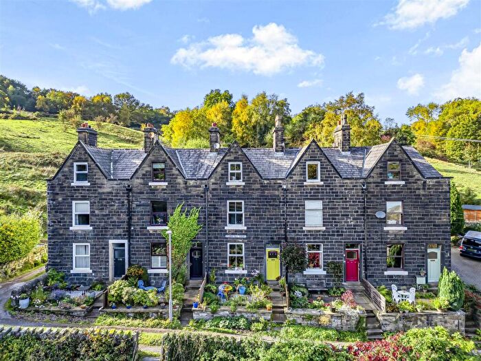 4 Bedroom House For Sale In Stubbins Vale Terrace, Ramsbottom, Bury, BL0