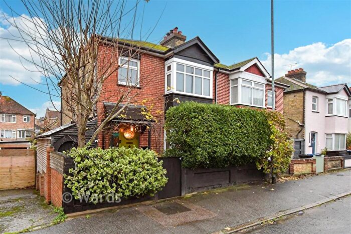 3 Bedroom Semi-Detached House For Sale In St. Luke's Avenue, Ramsgate, Kent, CT11