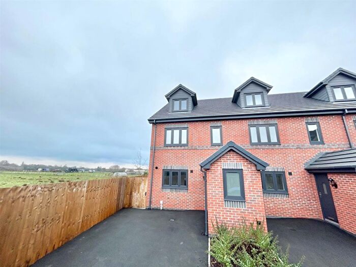 3 Bedroom Property For Sale In Newton Gardens, Lowton, Warrington, WA3
