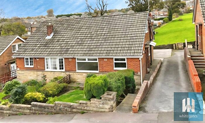 3 Bedroom Bungalow To Rent In Tanyard Avenue, Oakes, Huddersfield, HD3