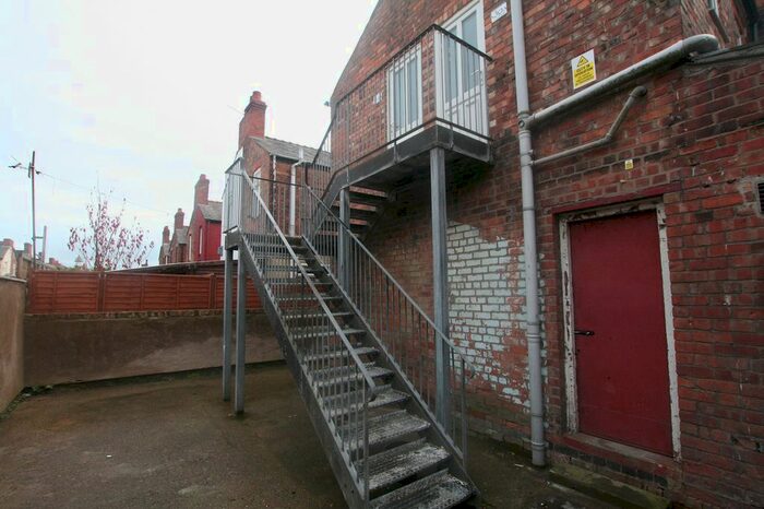 1 Bedroom Flat To Rent In Exeter Road, Ellesmere Port, Cheshire., CH65