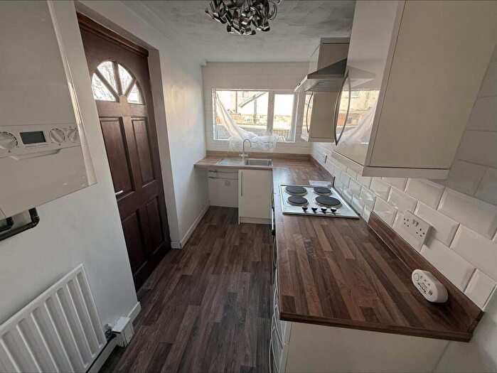 2 Bedroom House To Rent In Company StreetRishtonLancashire, BB1