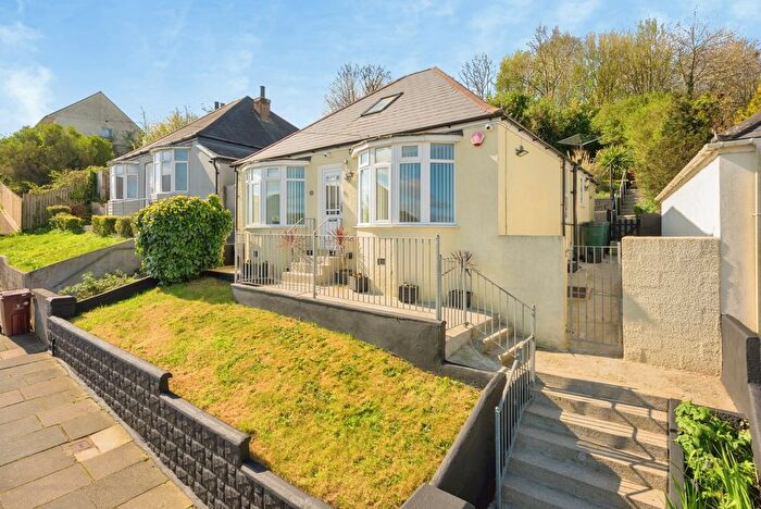 3 Bedroom Bungalow For Sale In Poole Park Road, Plymouth, Devon, PL5