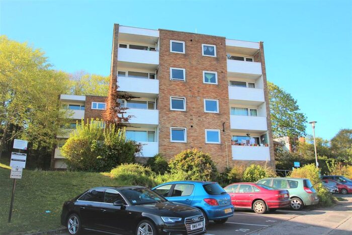 4 Bedroom Flat To Rent In Highbrooke Close, Brighton, BN2