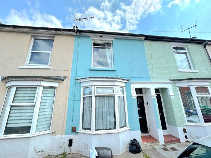 5 Bedroom House To Rent In Harold Road, Southsea, PO4