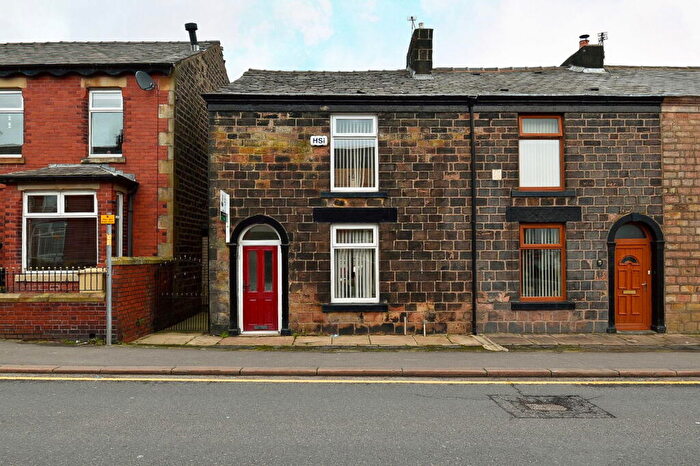 2 Bedroom End Of Terrace House For Sale In New Street, Blackrod, Greater Manchester, BL6