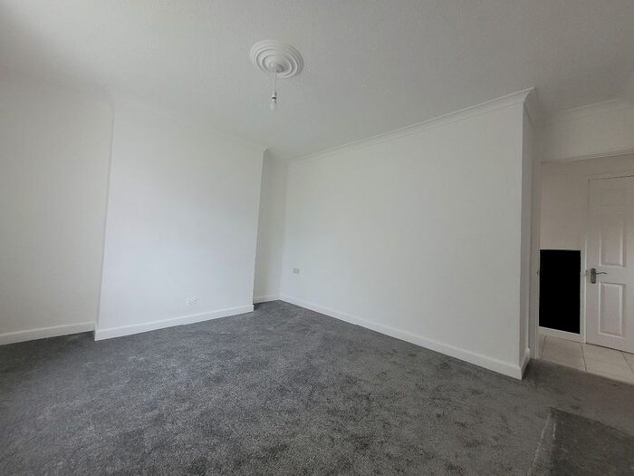 3 Bedroom Semi-Detached House To Rent In Rhyd-Y-Cae, Rassau, Ebbw Vale, NP23