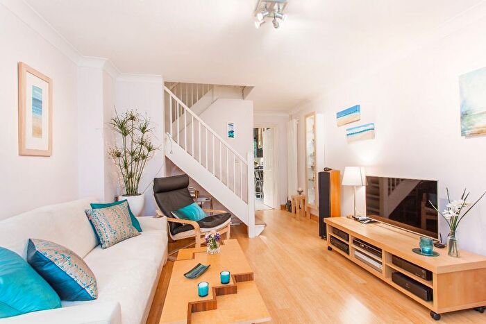 2 Bedroom Terraced House To Rent In Roland Mews, Stepney Green, London, E1
