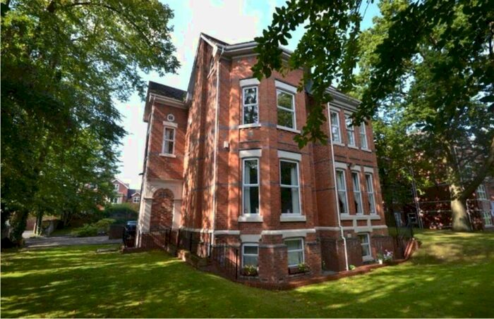 2 Bedroom Apartment To Rent In Pavilion House, Didsbury, Manchester, M20