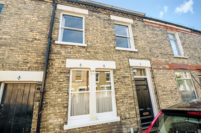 4 Bedroom Terraced House To Rent In Sedgwick Street, Cambridge, CB1