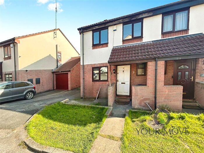3 Bedroom Semi-Detached House To Rent In Ashwood Close, Worsbrough, Barnsley, South Yorkshire, S70