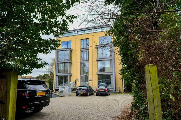 2 Bedroom Apartment To Rent In Penzias House, Manor Way, London, SE3