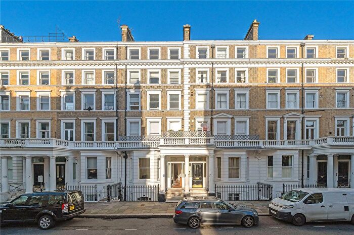 2 Bedroom Flat For Sale In Southwell Gardens, London, SW7