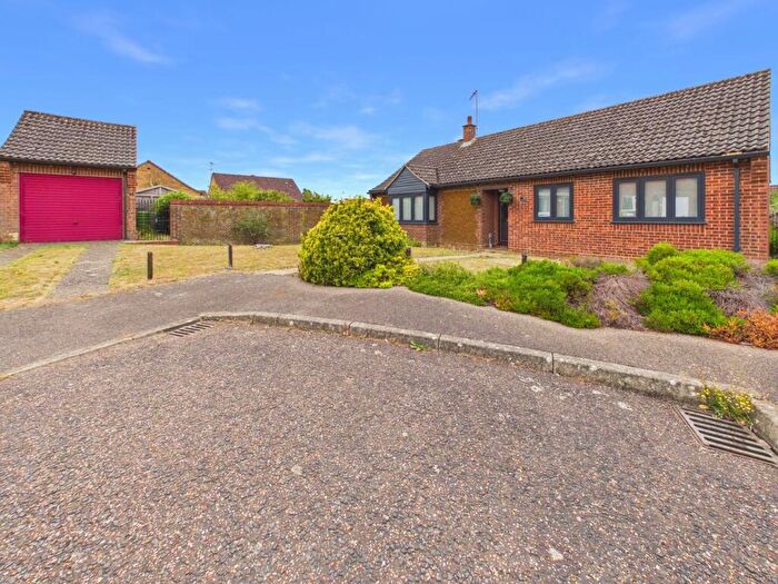 3 Bedroom Detached Bungalow For Sale In Collingwood Road, Downham Market, PE38