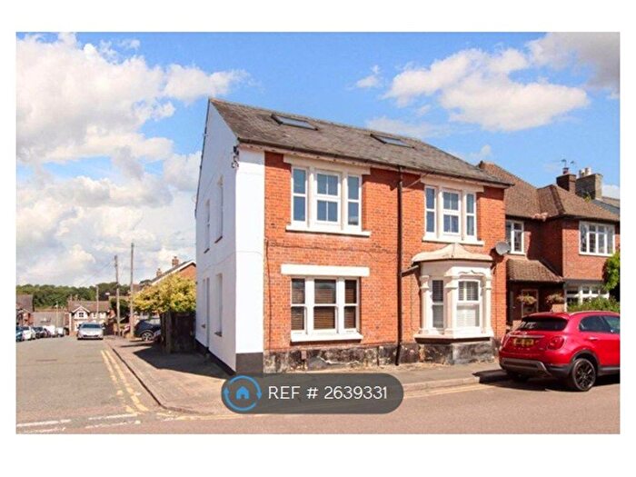3 Bedroom Maisonette To Rent In Queen Street, Tring, HP23