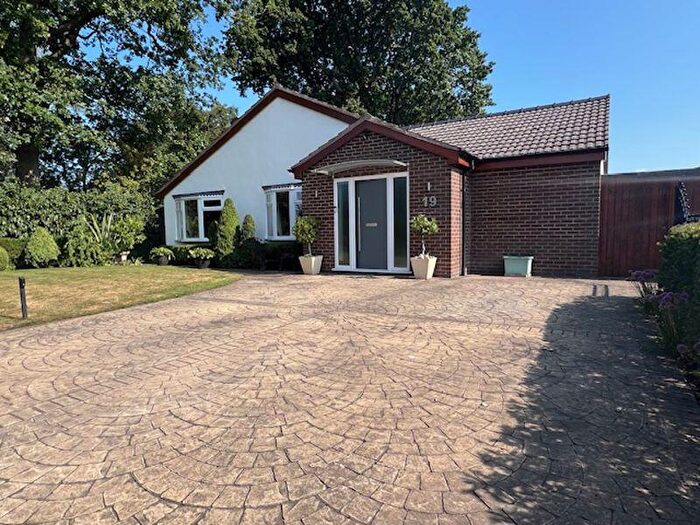 3 Bedroom Detached Bungalow For Sale In Howick Moor Lane, Penwortham, Preston, PR1