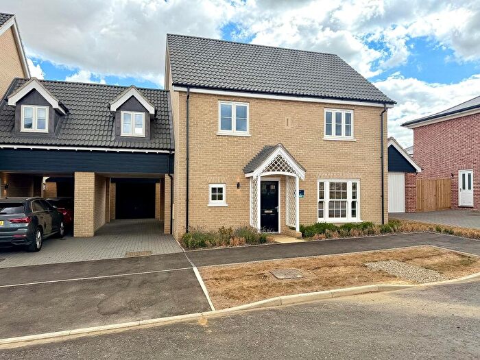 4 Bedroom Link Detached House For Sale In Ethelwold Drive, Wickham Market, Woodbridge, IP13