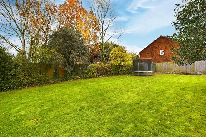 5 Bedroom Detached House For Sale In Reading Road, Winnersh, Wokingham, Berkshire, RG41