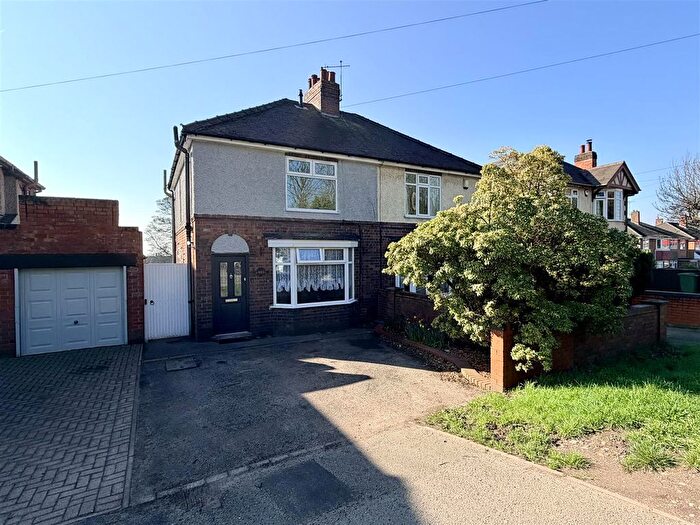 3 Bedroom Semi Detached House For Sale In Camp Hill Road, Nuneaton, CV10