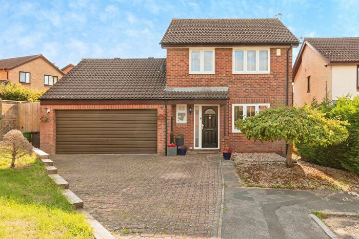 3 Bedroom Detached House For Sale In Brackenbury Drive, Stoke Gifford, Bristol, BS34