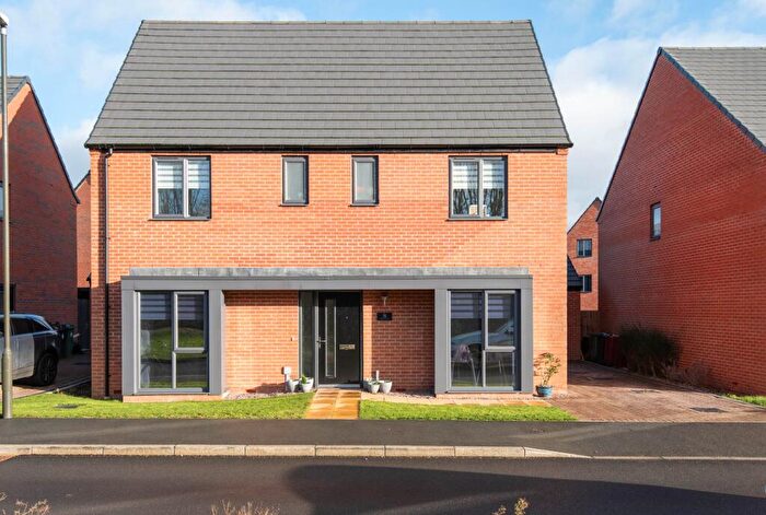 4 Bedroom Detached House For Sale In Hill Street, Wingerworth, S42