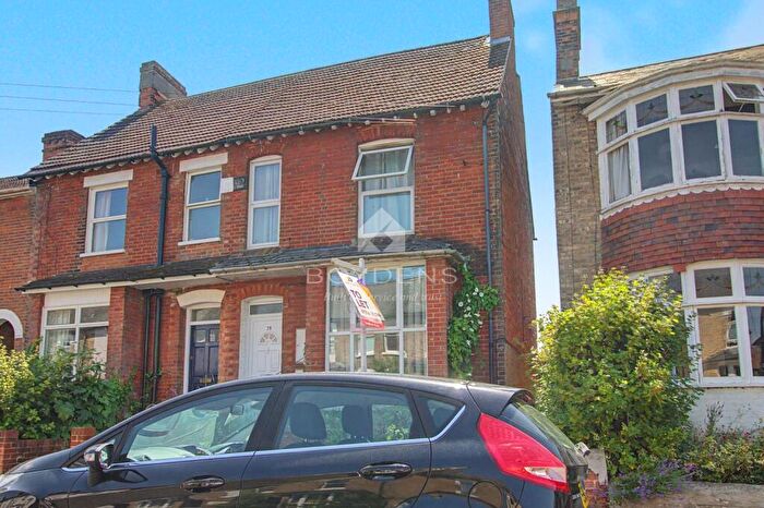 1 Bedroom Flat To Rent In Salisbury Avenue, Colchester, Essex, CO3