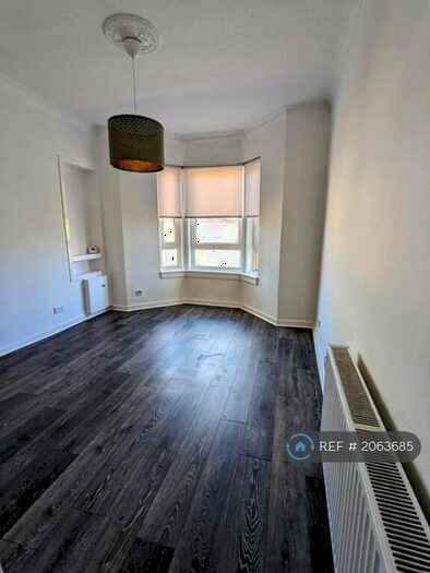 2 Bedroom Flat To Rent In Mckerrell Street, Paisley, PA1