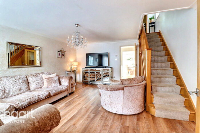 3 Bedroom Link Detached House For Sale In Manor Park, Newport, NP10