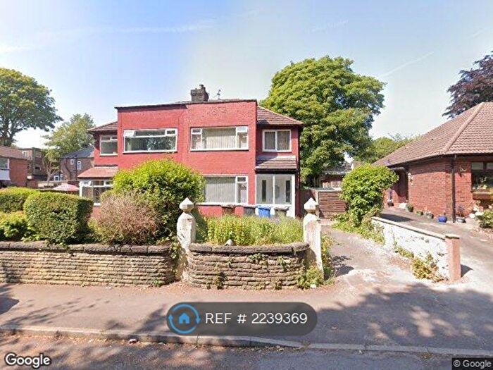 3 Bedroom Semi-Detached House To Rent In Vine Street, Salford, M7