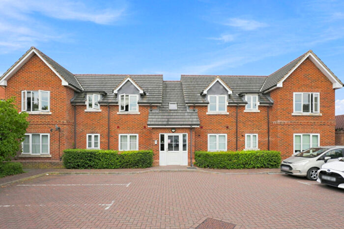2 Bedroom Apartment For Sale In South Road, Bishop's Stortford, Hertfordshire, CM23