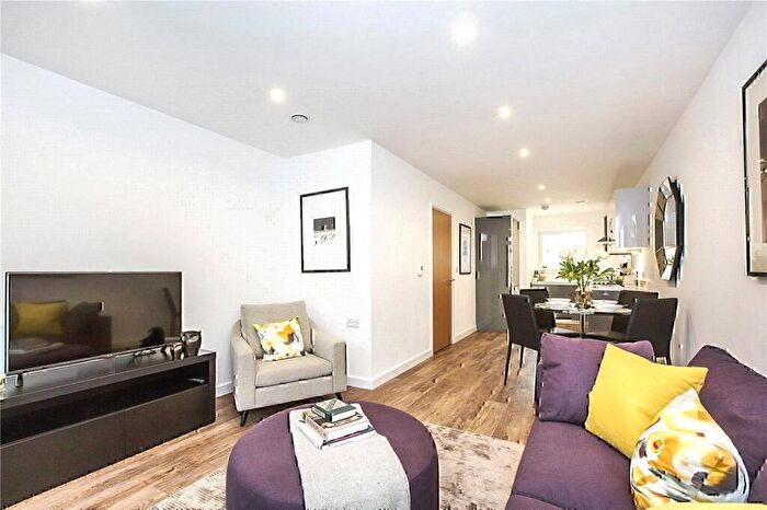 2 Bedroom Apartment To Rent In Empire Heights, London, SE14