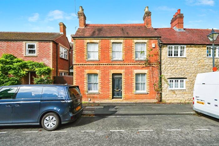3 Bedroom Semi-Detached House For Sale In Old High Street, Headington, Oxford, OX3