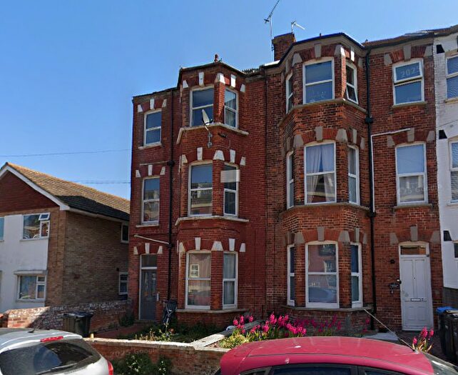 2 Bedroom Flat To Rent In Westbrook Road, Margate, CT9