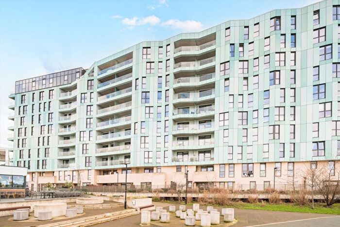 1 Bedroom Flat For Sale In Telegraph Avenue, Greenwich, SE10