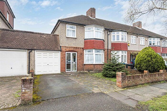 3 Bedroom Semi Detached House For Sale In Queen Mary Avenue, Morden, SM4