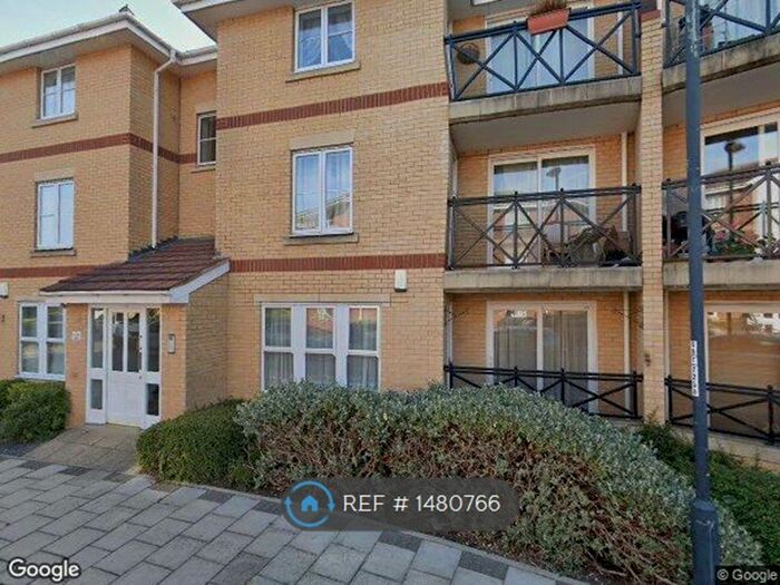 2 Bedroom Flat To Rent In Marathon Way, London, SE28