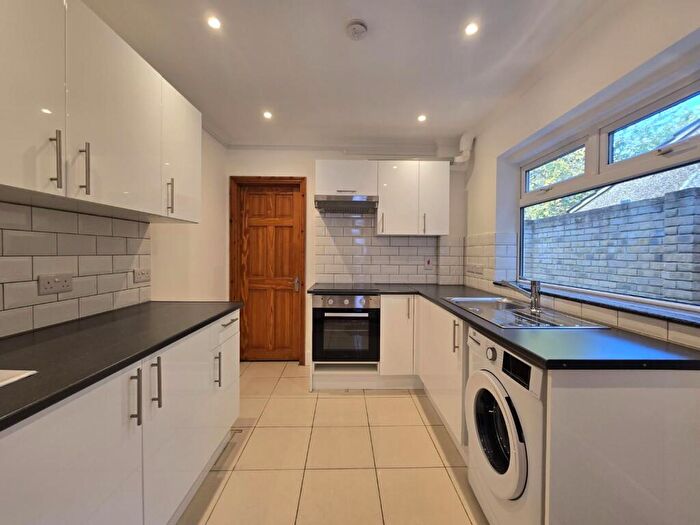 3 Bedroom Terraced House To Rent In Catisfield Road, EN3